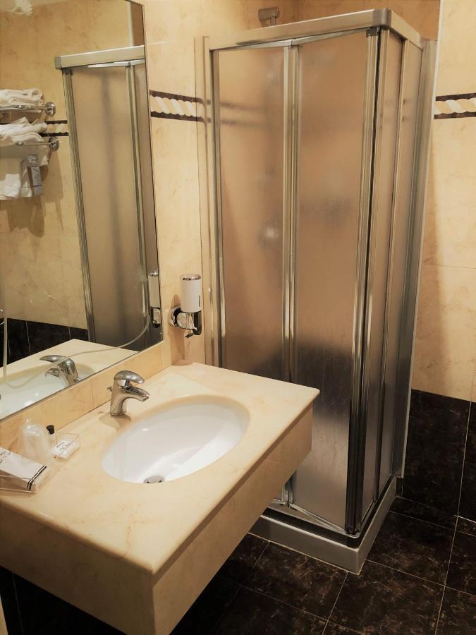 Hotel La Noce Chivasso Eksteriør bilde