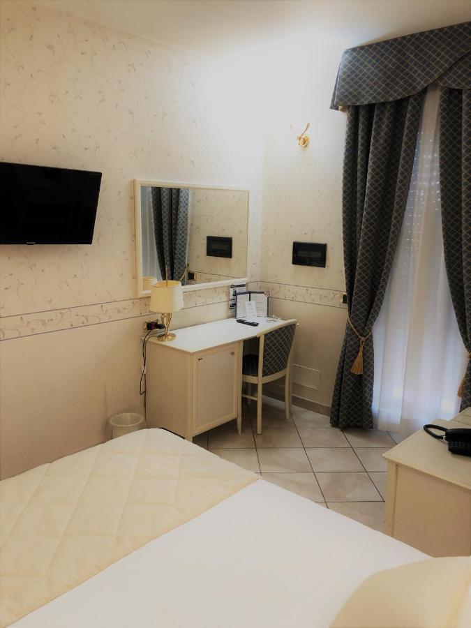 Hotel La Noce Chivasso Eksteriør bilde